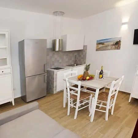 펜션 Grazioso Bilocale A 산타테레사의갈루라