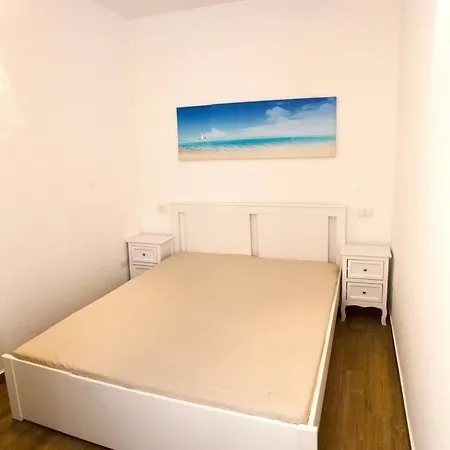 펜션 Grazioso Bilocale A 산타테레사의갈루라