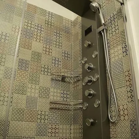 Grazioso Bilocale A 펜션 *